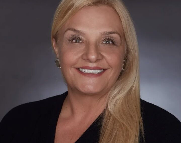 Kim Bright